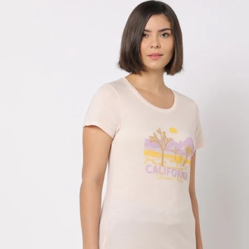 GAP NWT Pink Graphic California Tee Size XXL